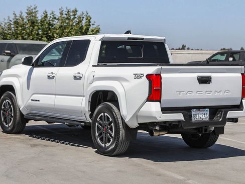Certified 2024 Toyota Tacoma TRD Sport w/ TRD Sport Upgrade Package RWD image 8