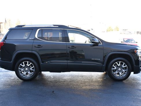 Used 2023 GMC Acadia SLT image 5