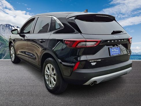 Certified 2023 Ford Escape Active w/ Tech Pack #2 image 4