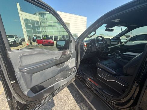 Used 2022 Ford F150 Raptor w/ Equipment Group 801A High AWD/4WD image 9
