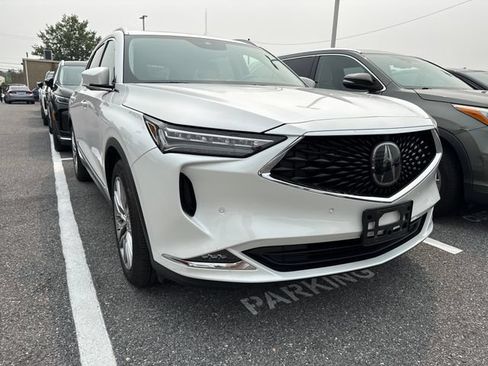 Used 2022 Acura MDX SH-AWD w/ Advance Package image 5