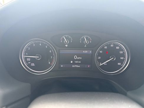 Used 2023 Buick Enclave Essence FWD image 6