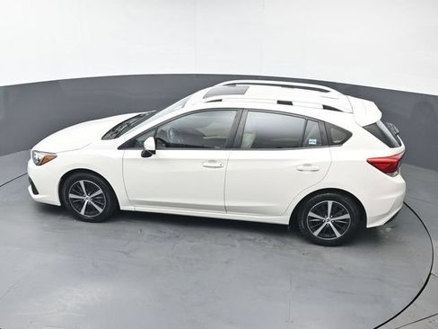Used 2022 Subaru Impreza 2.0i Premium AWD/4WD image 40