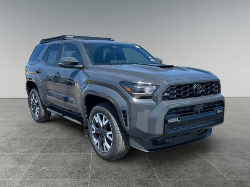 New 2026 Toyota 4Runner TRD Sport Premium AWD/4WD image 8