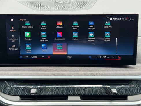 Used 2023 BMW X7 xDrive40i w/ Executive Package AWD/4WD image 30