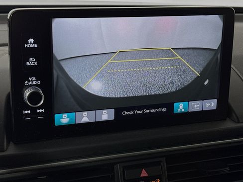 Certified 2024 Honda Pilot EX-L image 13