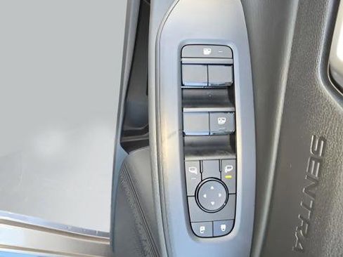 New 2026 Nissan Sentra SV image 12