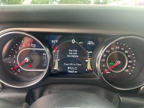 Used 2021 Jeep Wrangler Unlimited Rubicon AWD/4WD image 19