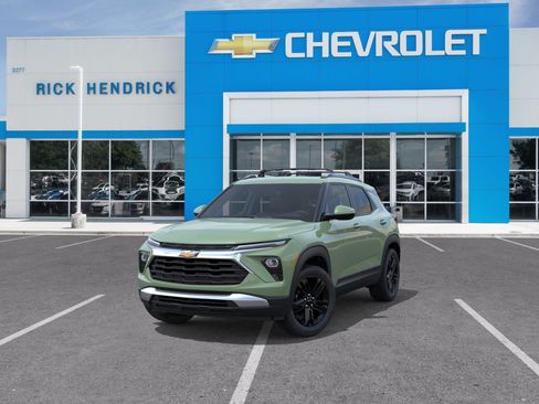 New 2026 Chevrolet TrailBlazer LT w/ Midnight Edition FWD image 10