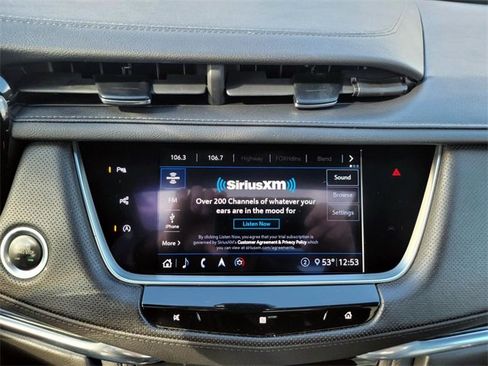 Used 2020 Cadillac XT5 Premium Luxury image 21