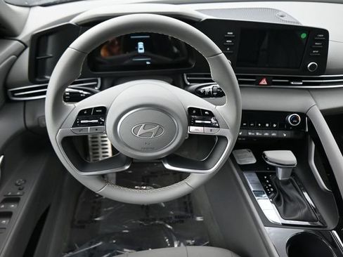 New 2026 Hyundai Elantra SEL Sport image 13