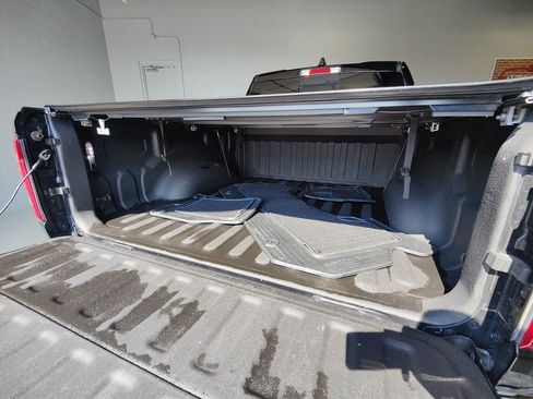 Used 2019 RAM 1500 Limited image 9