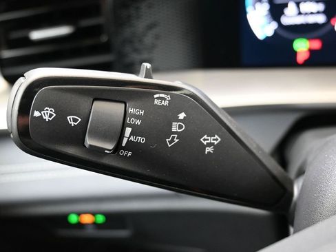 New 2026 Volkswagen Tiguan SE AWD/4WD image 29