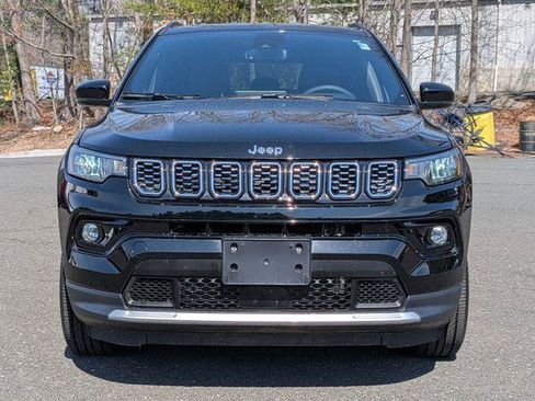 Certified 2025 Jeep Compass Limited AWD/4WD image 2
