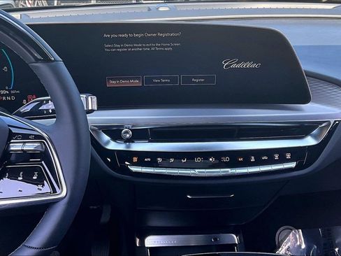 New 2026 Cadillac Lyriq Luxury RWD image 8