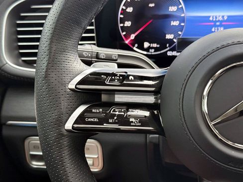 Certified 2026 Mercedes-Benz GLS 450 4MATIC image 32