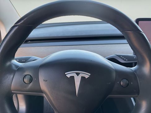 Used 2018 Tesla Model 3 Long Range AWD/4WD image 15