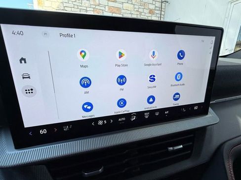 Used 2025 Ford Explorer ST-Line image 40