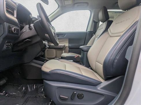 New 2026 Ford Maverick Lariat w/ 4K Tow Package image 4