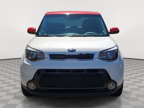 Used 2016 Kia Soul + w/ Designer's Package image 2