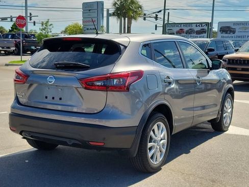 Used 2021 Nissan Rogue Sport S FWD image 6