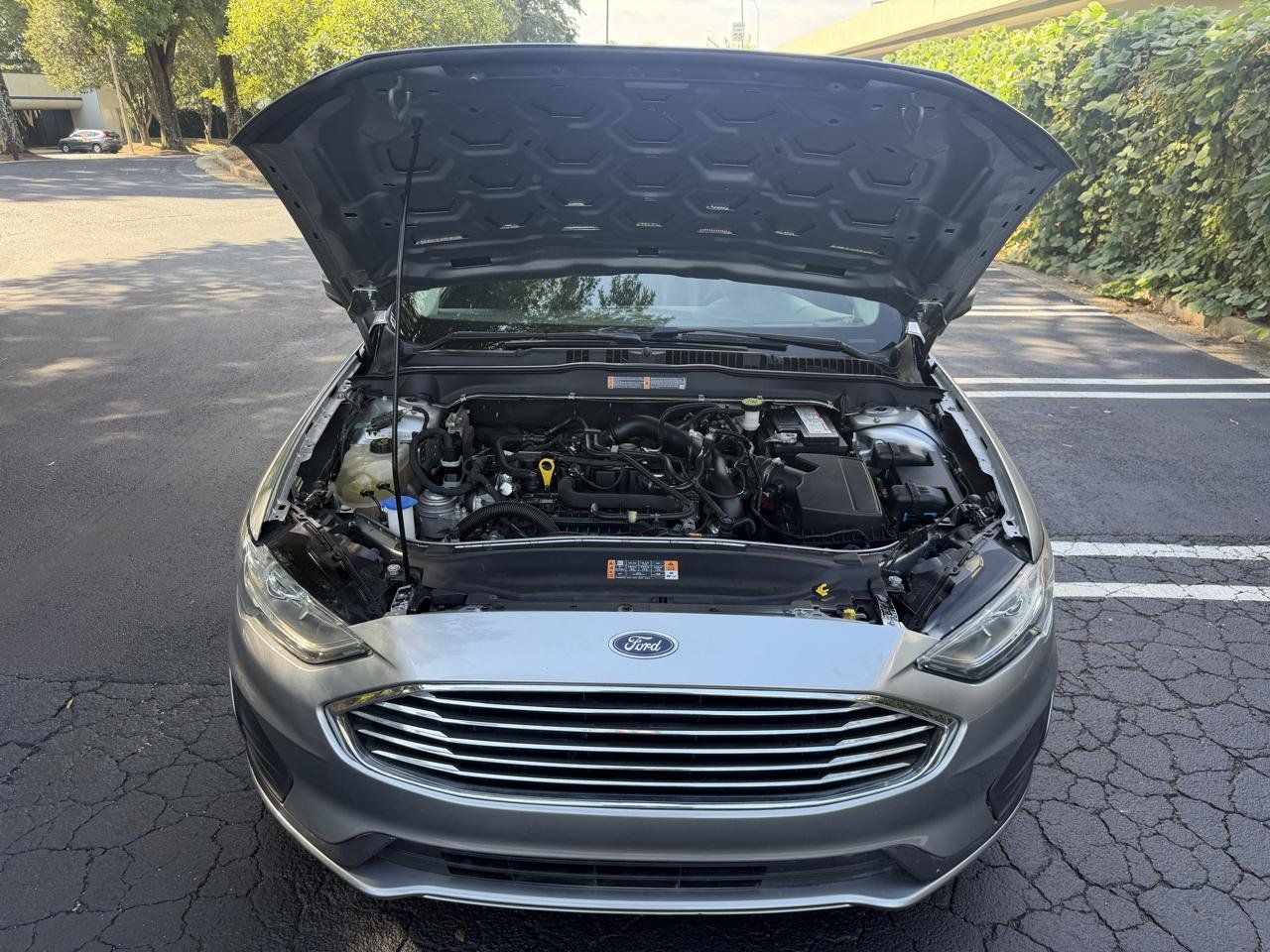 Used 2020 Ford Fusion SE FWD image 24