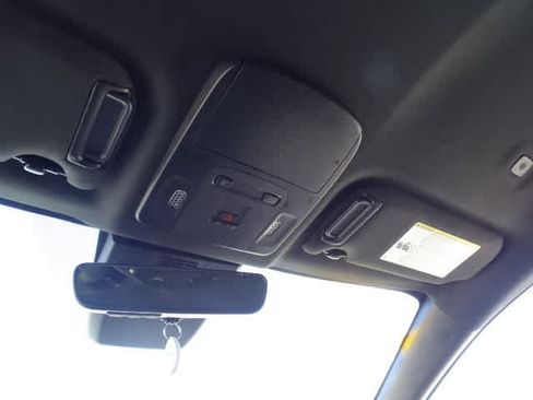 Used 2025 Toyota Camry SE w/ Convenience Package FWD image 35
