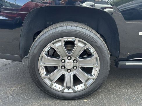 Used 2015 GMC Yukon Denali w/ Premium Package RWD image 6