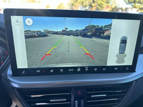 New 2025 Ford Escape SE image 69