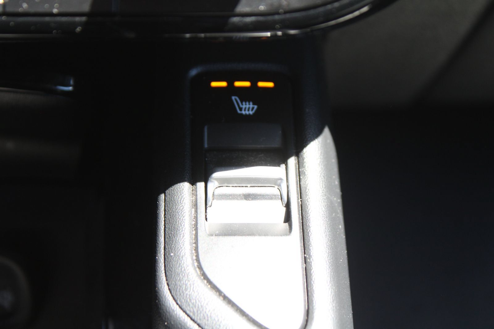 Certified 2023 Kia Telluride S w/ S Sunroof Package AWD/4WD image 40