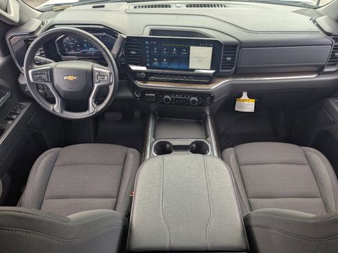 Used 2024 Chevrolet Silverado 2500 LT image 15