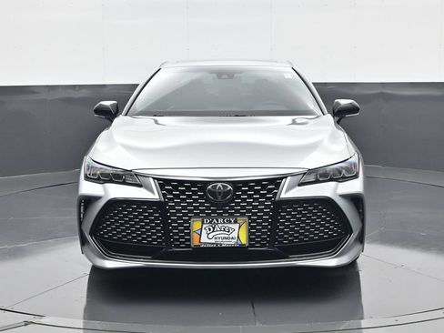 Used 2021 Toyota Avalon XSE FWD image 3