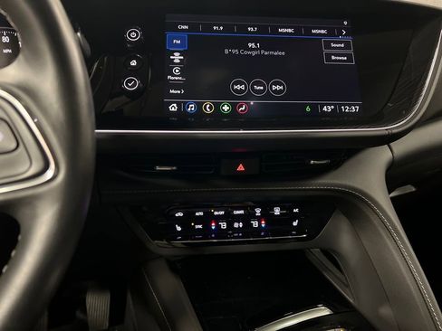 Certified 2023 Buick Envision Essence image 22