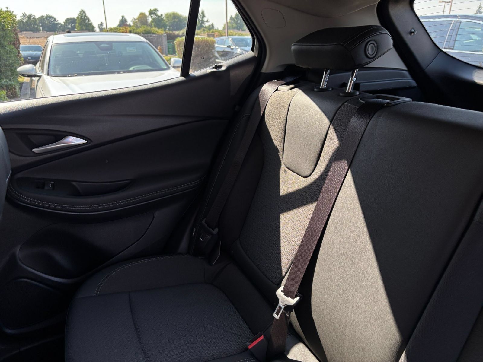 Used 2026 Buick Encore GX Preferred AWD/4WD image 38