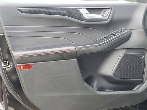 Certified 2023 Ford Escape ST-Line w/ Tech Pack #1 image 11