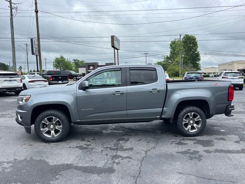 Used 2019 Chevrolet Colorado Z71 AWD/4WD image 4