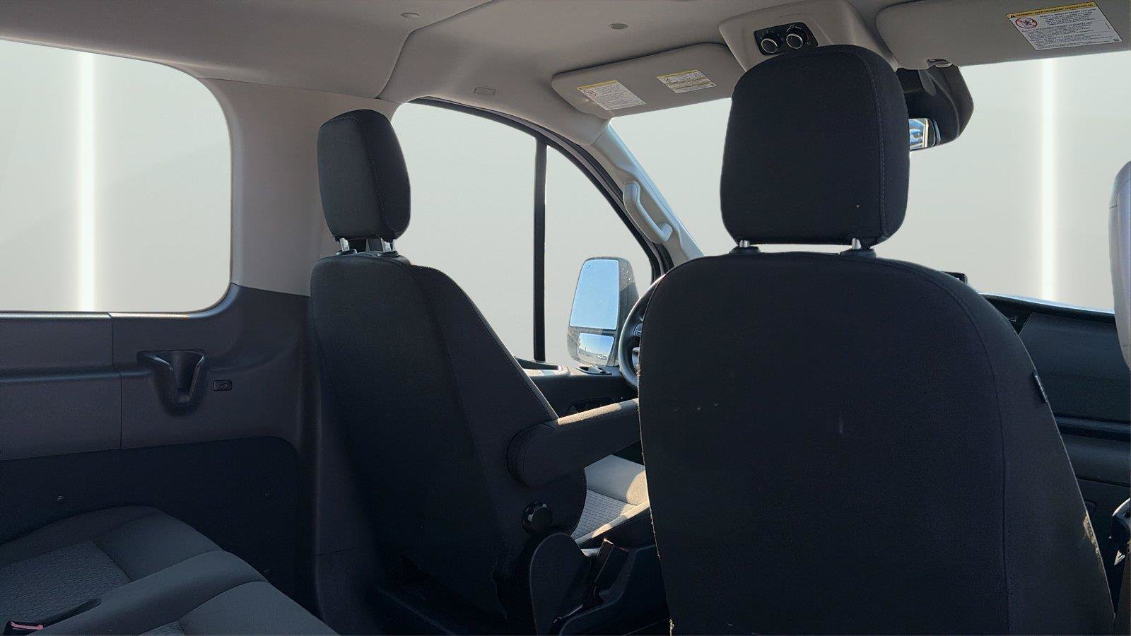 Used 2024 Ford Transit 350 XLT RWD image 18