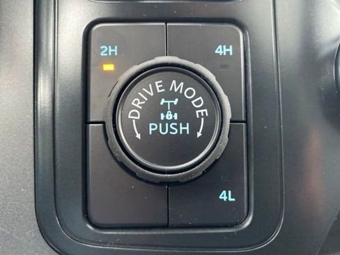 New 2024 Ford F150 XLT w/ Equipment Group 303A High image 33