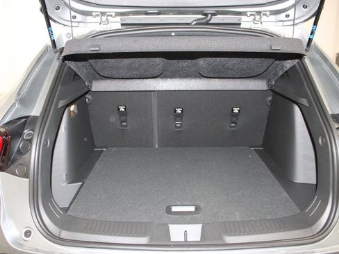 New 2026 Chevrolet Trax RS w/ Driver Confidence Package FWD image 31