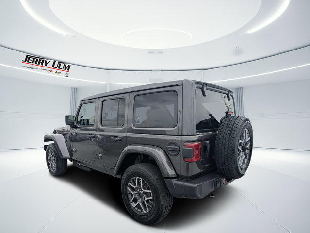Certified 2026 Jeep Wrangler Unlimited Sahara AWD/4WD image 5