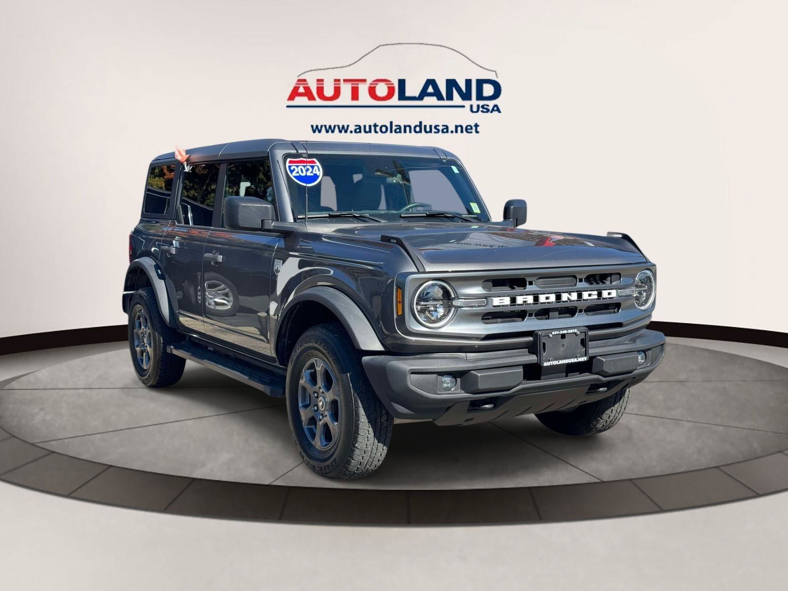 Used 2024 Ford Bronco Big Bend AWD/4WD image 2