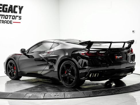Used 2021 Chevrolet Corvette Stingray Premium Cpe w/ Engine Appearance Package RWD image 12