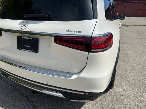 Used 2022 Mercedes-Benz GLS 450 4MATIC image 7