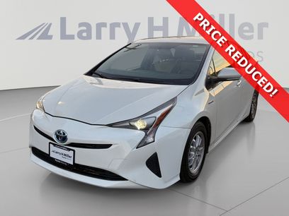 Used 2016 Toyota Prius Two