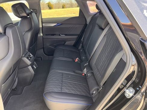 New 2026 Cadillac Optiq V image 25