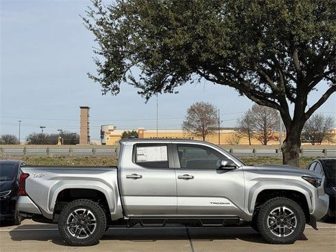 New 2026 Toyota Tacoma TRD Sport image 3