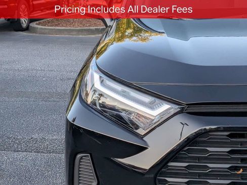 Certified 2025 Toyota RAV4 XLE AWD/4WD image 11