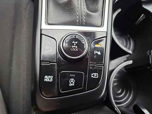 Used 2024 Kia Sportage LX image 20