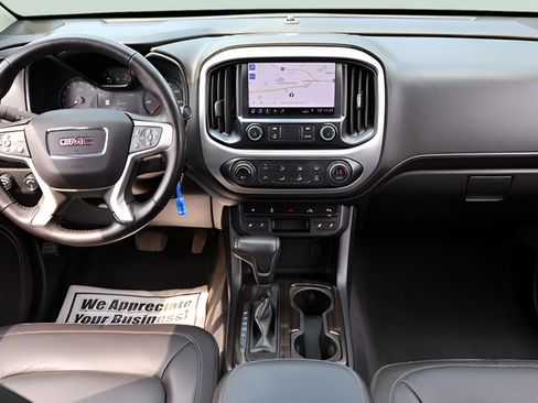 Used 2020 GMC Canyon SLT w/ Trailering Package AWD/4WD image 11