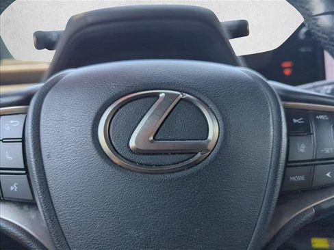 Used 2023 Lexus UX 250h FWD w/ Accessory Package (Z2) image 23